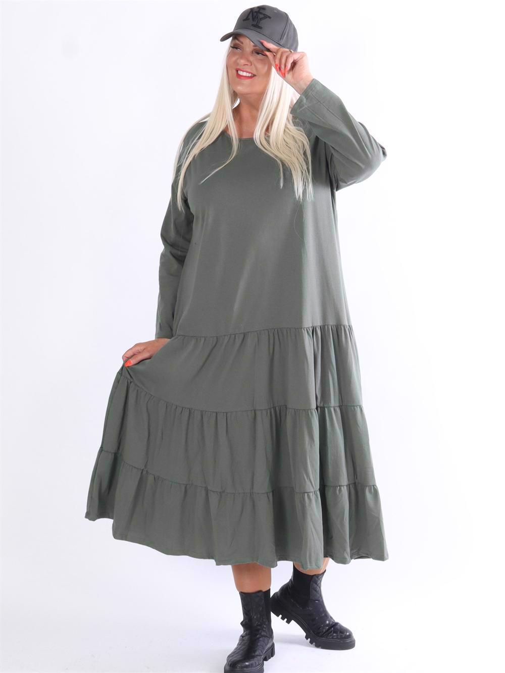 Batilda - Lang joggingkjole med lag på lag look